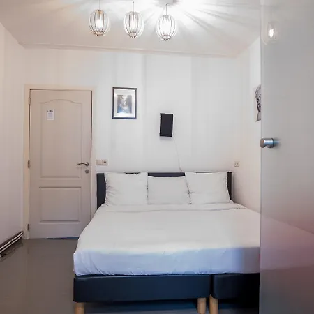 Urban Dreams Hotel