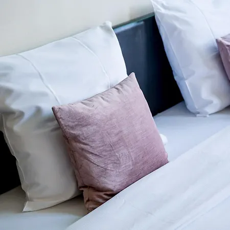 Hotel Urban Dreams 2*