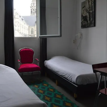 Hotel Urban Dreams