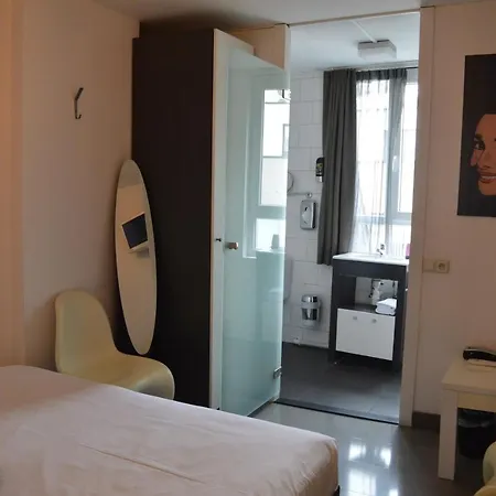 Urban Dreams Hotel Antwerp